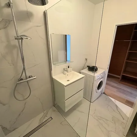 Loft With Big Terrace Center Meir *